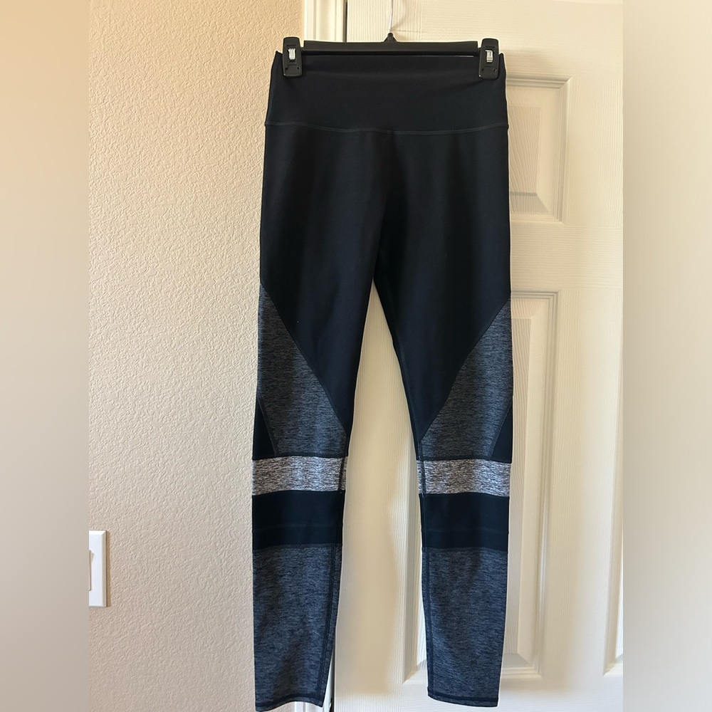 Alo Yoga Alosoft High Waist Momentum Legging